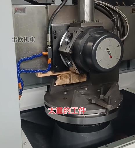 客户定制的VTC750数控立车实物展示